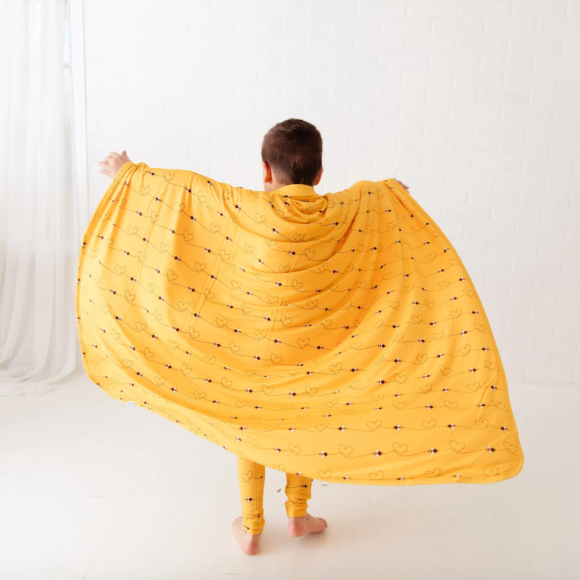 Bumble and Kind Reversible Blanket