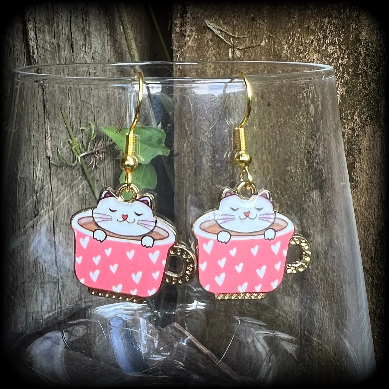 Cute cat earrings-Teacup earrings