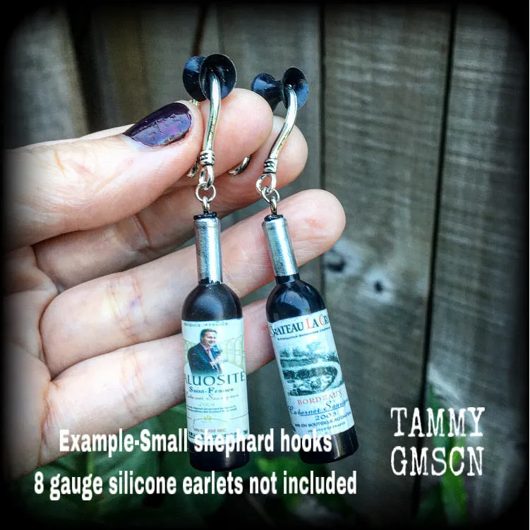 Wine bottle earrings-Bottle of wine earrings